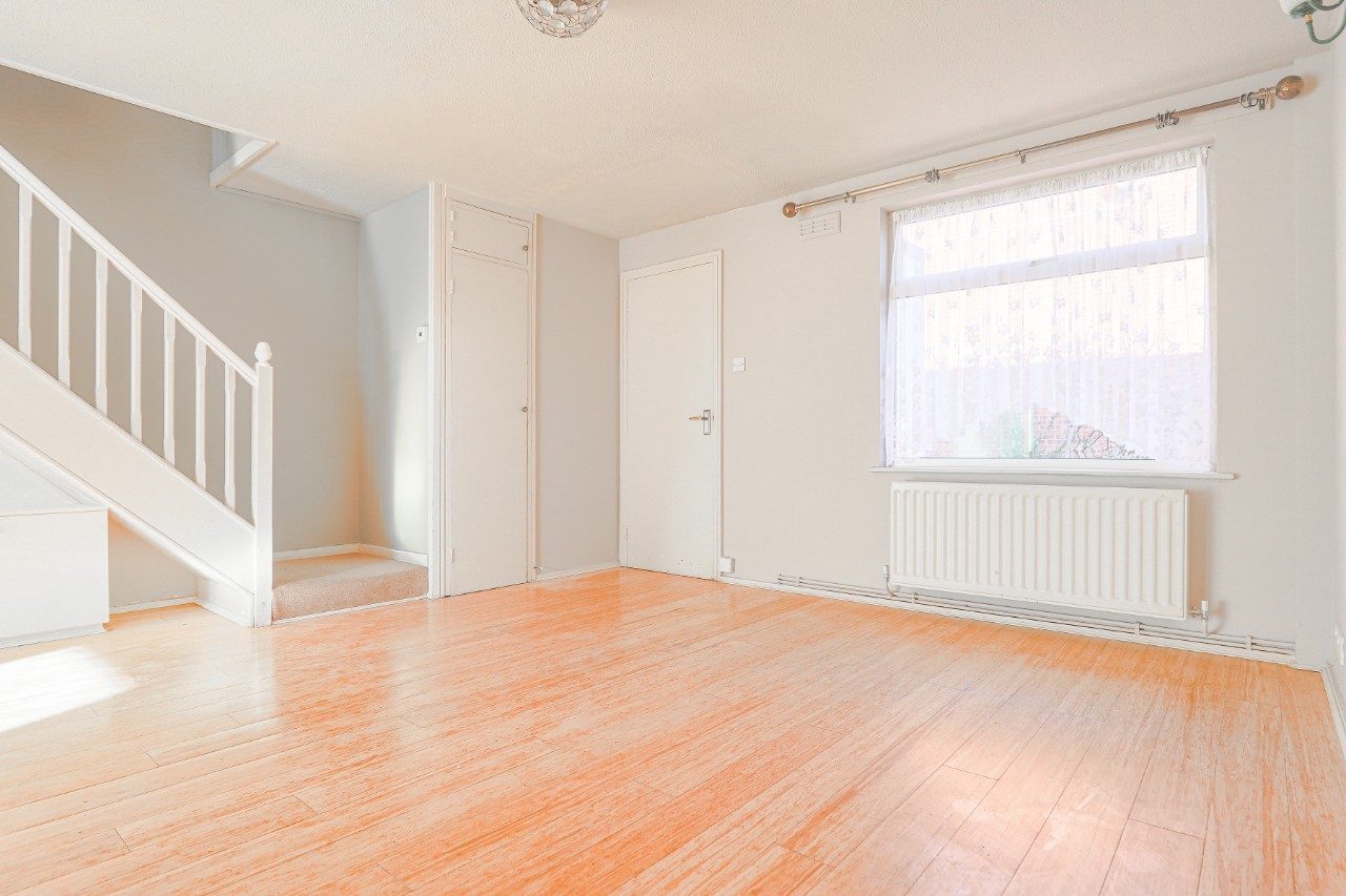 Three Bedroom Modern Span House in Blackheath Cator Estate