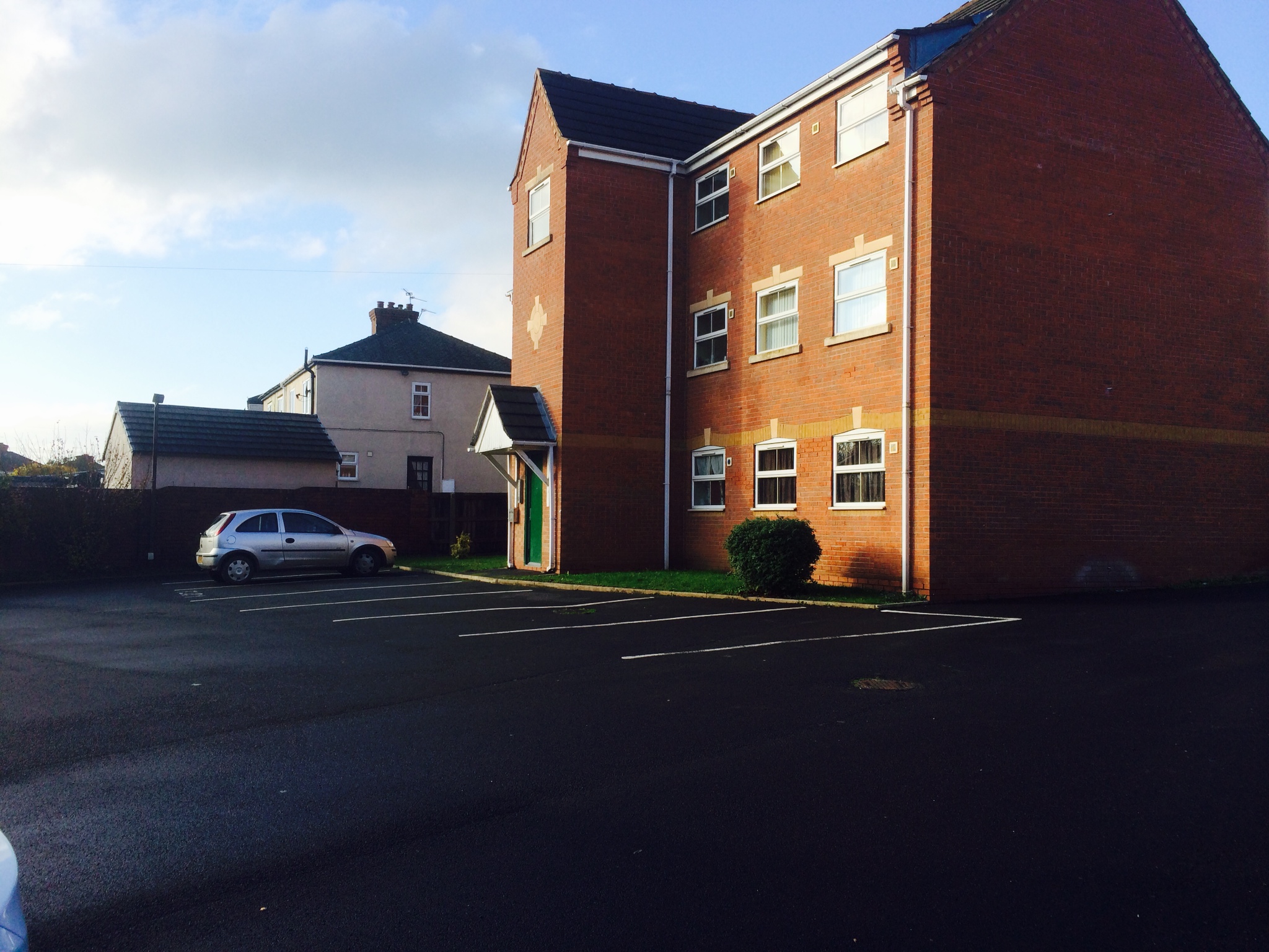 2 Bed Flat to Let, Askern, Doncaster The Online Letting Agents Ltd