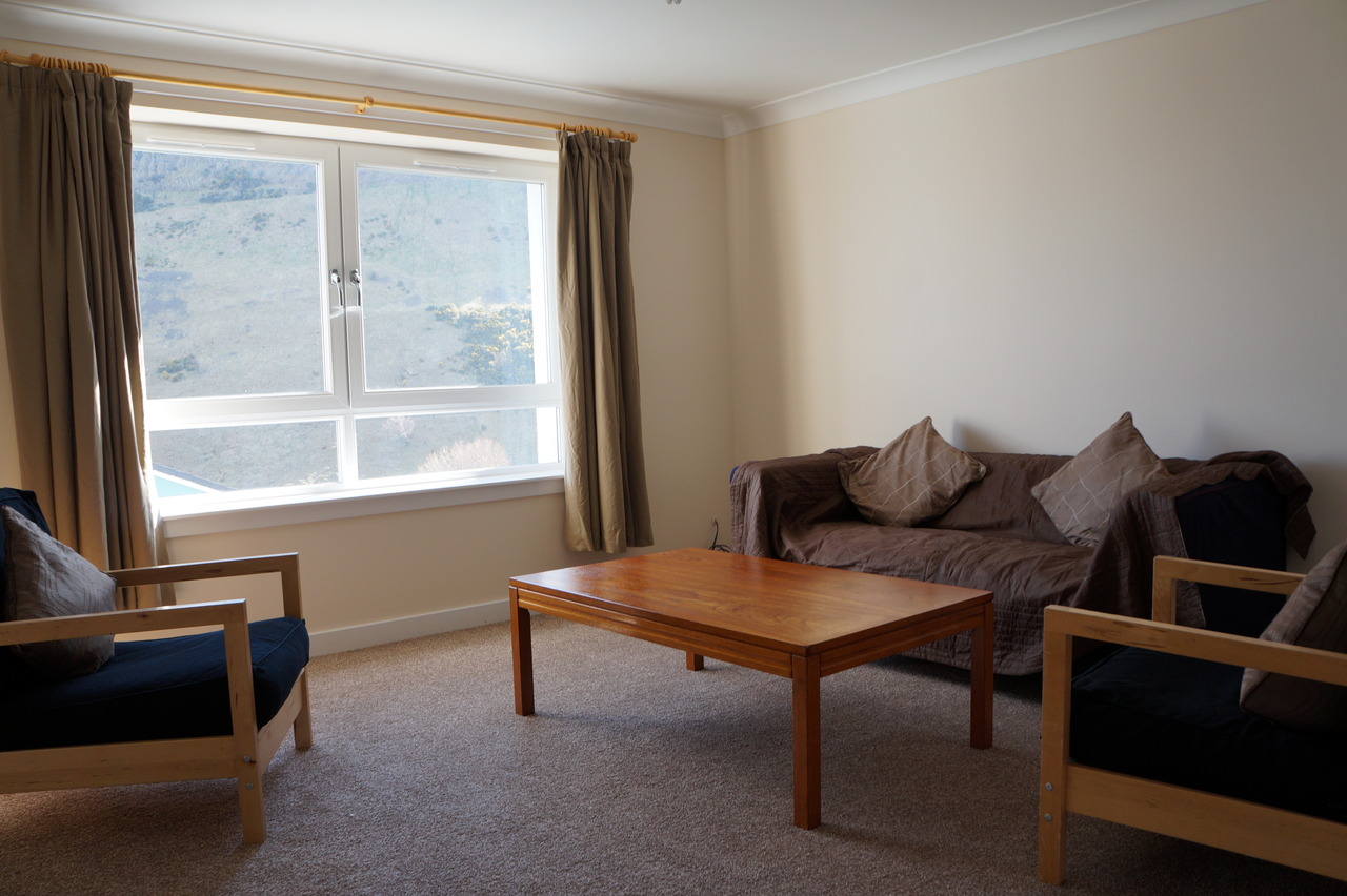 Bright Two Bedroom Flat for Rent in Edinburgh The Online Letting Agents Ltd