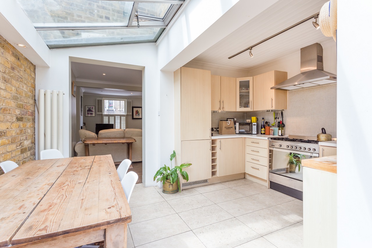 Beautiful 2 Bed Shaftesbury Cottage with Garden in Battersea The