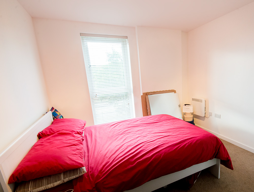 Modern 2 Bedroom Apartment to Rent in Woking The Online Letting