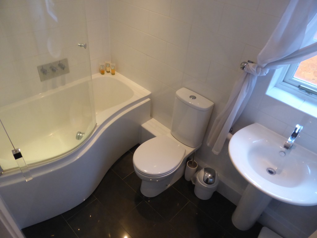 Well Presented Four Bedroom Detached 'Wick Meadows' Home To Let in