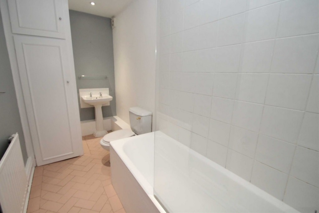 Charming 3 Double Bedroom Period Property in Chislehurst The Online