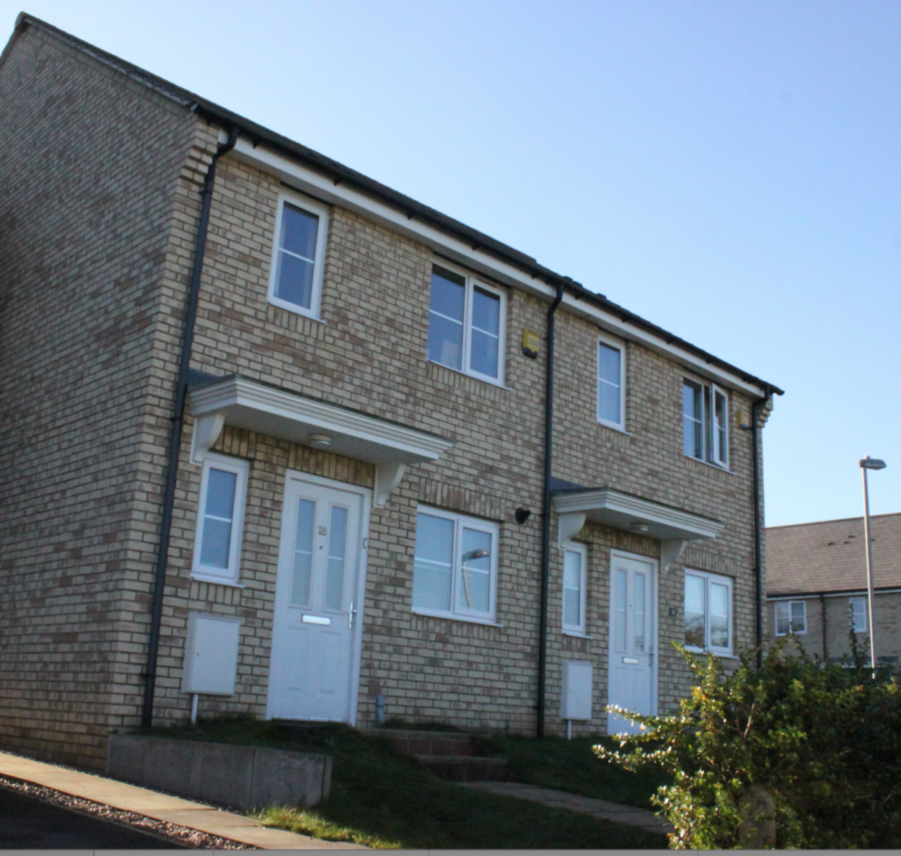 2 Bed SemiDetached House in Cambridge Available for Rent with a Lovely