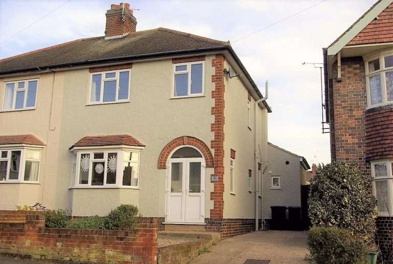 34 Bed Family Home in Market Harborough The Online Letting Agents Ltd