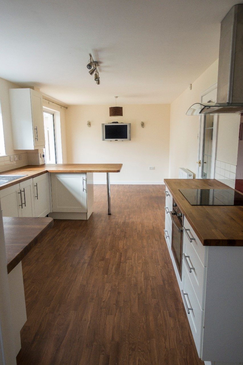 Very Well Presented 4 Bed Detached Home, in the Sought after Village of