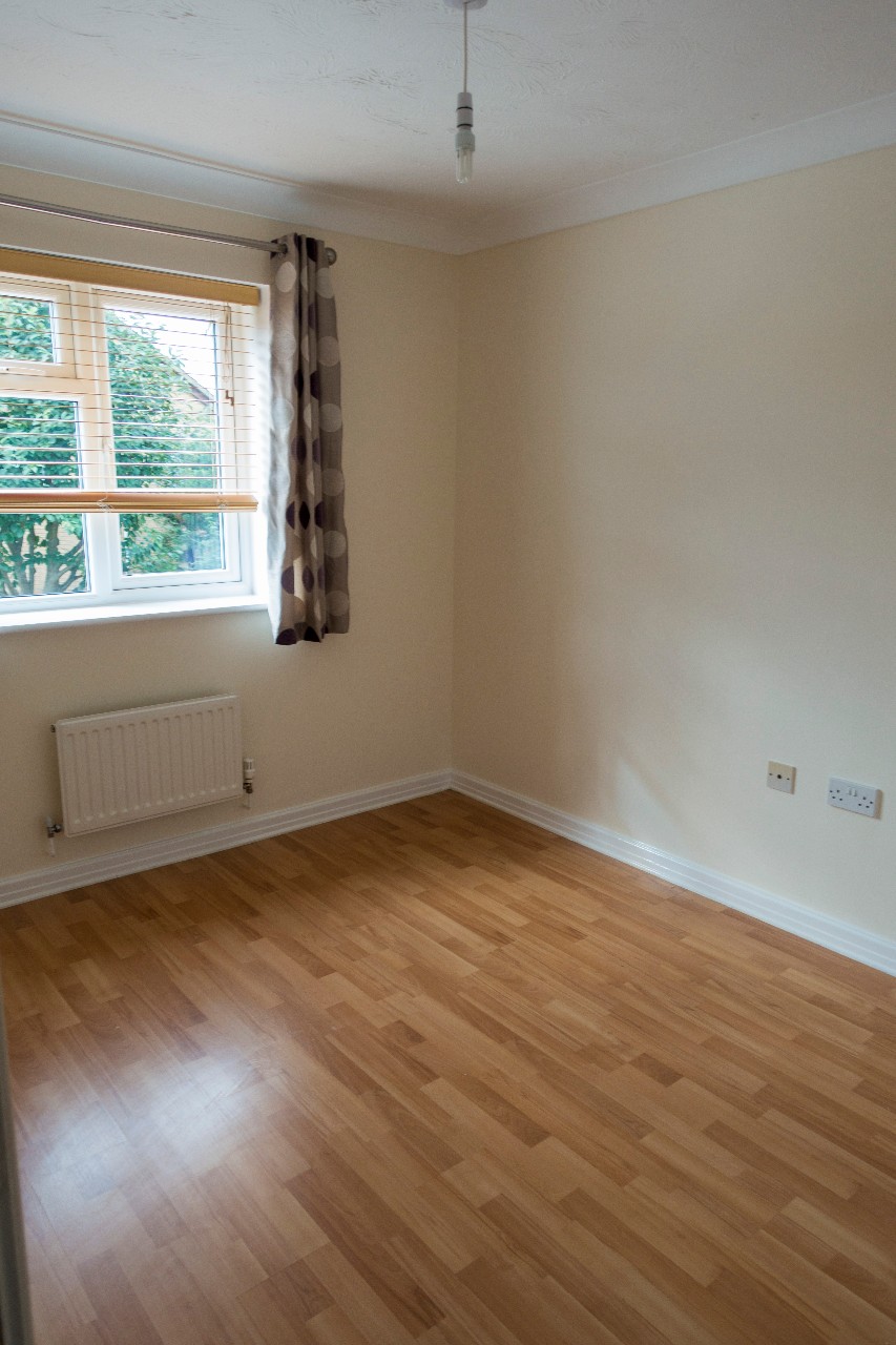 Very Well Presented 4 Bed Detached Home, in the Sought after Village of