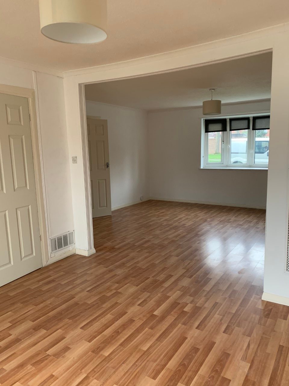 4 Bedroom Semi Detached property Merry Hill, Wolverhampton The Online Letting Agents Ltd