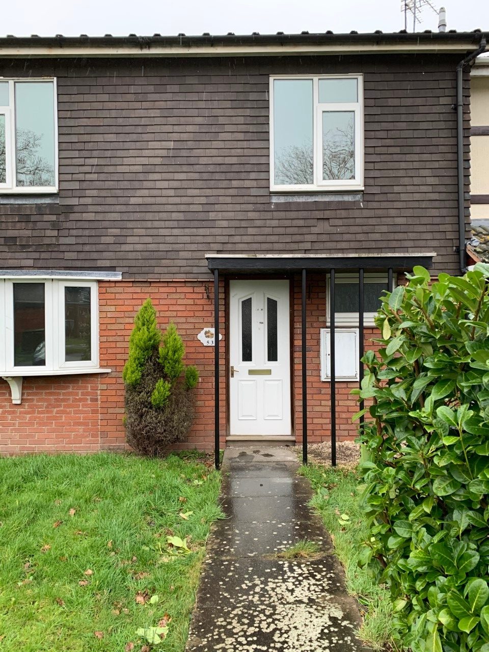 4 Bedroom Semi Detached property Merry Hill, Wolverhampton The Online