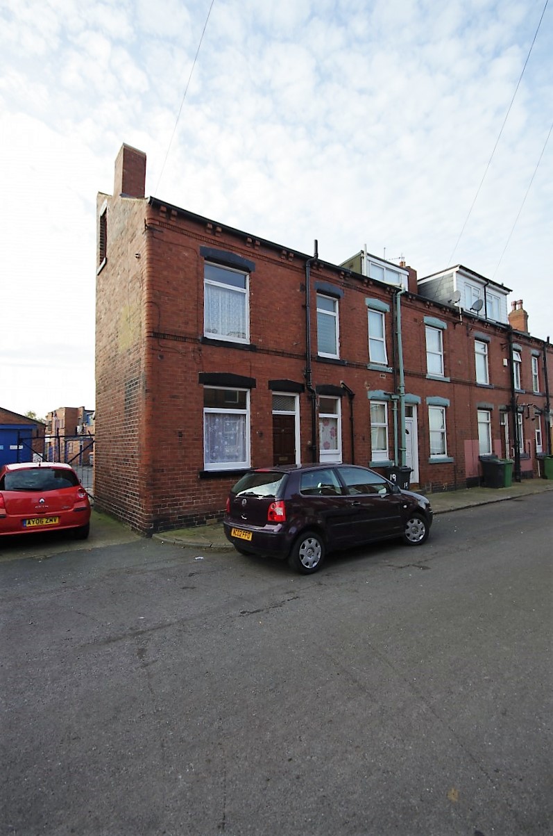 2 Bedroom End Terrace House To Let in Beeston The Online Letting
