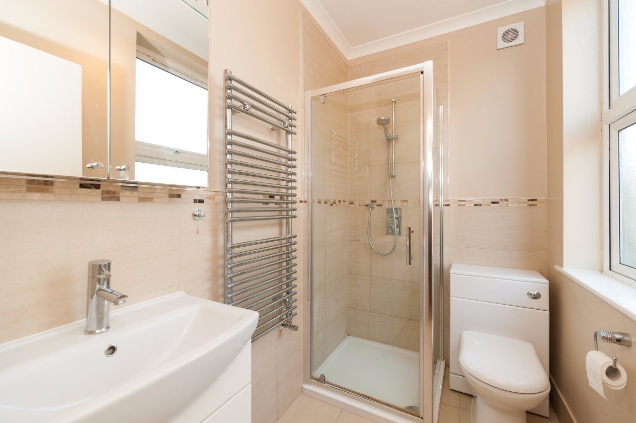 A Spacious Two Bed Semi Detached House with Parking to Rent in Hanwell