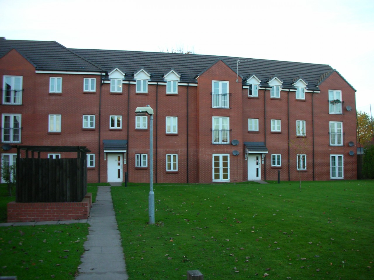 Two Bedroom Flat to Rent in Bilston The Online Letting Agents Ltd