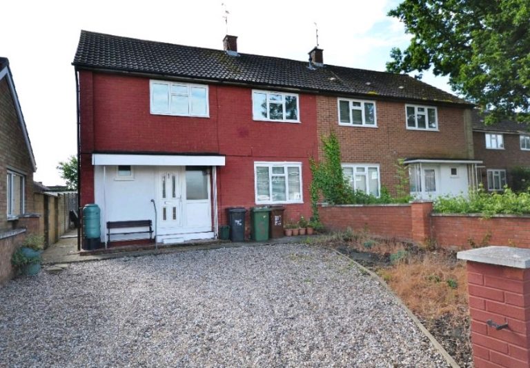 4 Bed Semi Detached House to Rent in Beanfield Corby The Online