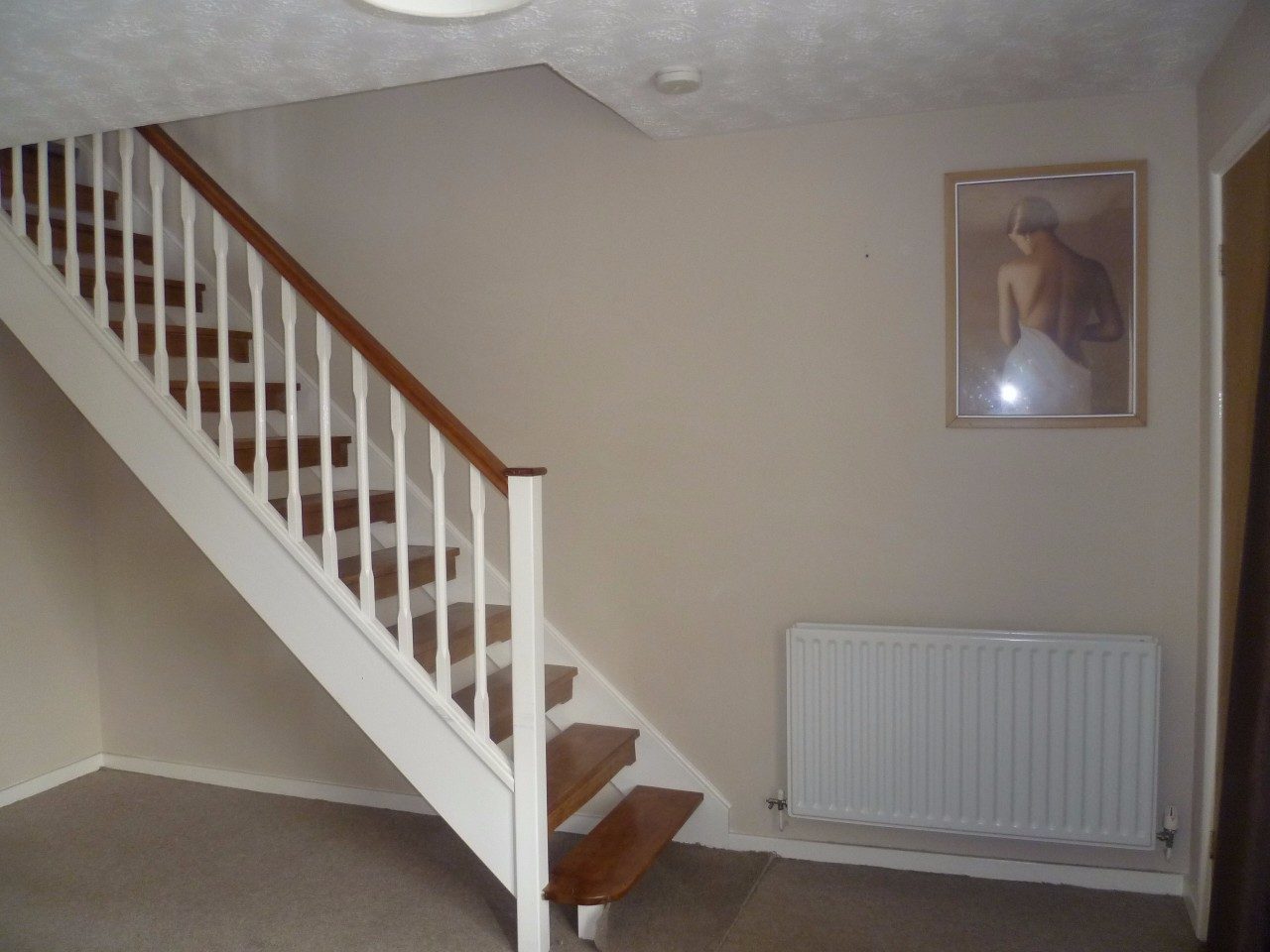 2 Bedroom Semi Detached House with Garage to Rent in Whitwick The