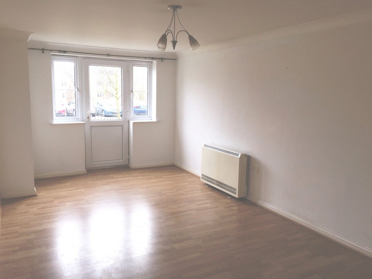 Spacious 2 Bedroom Flat to Rent in High The Online Letting