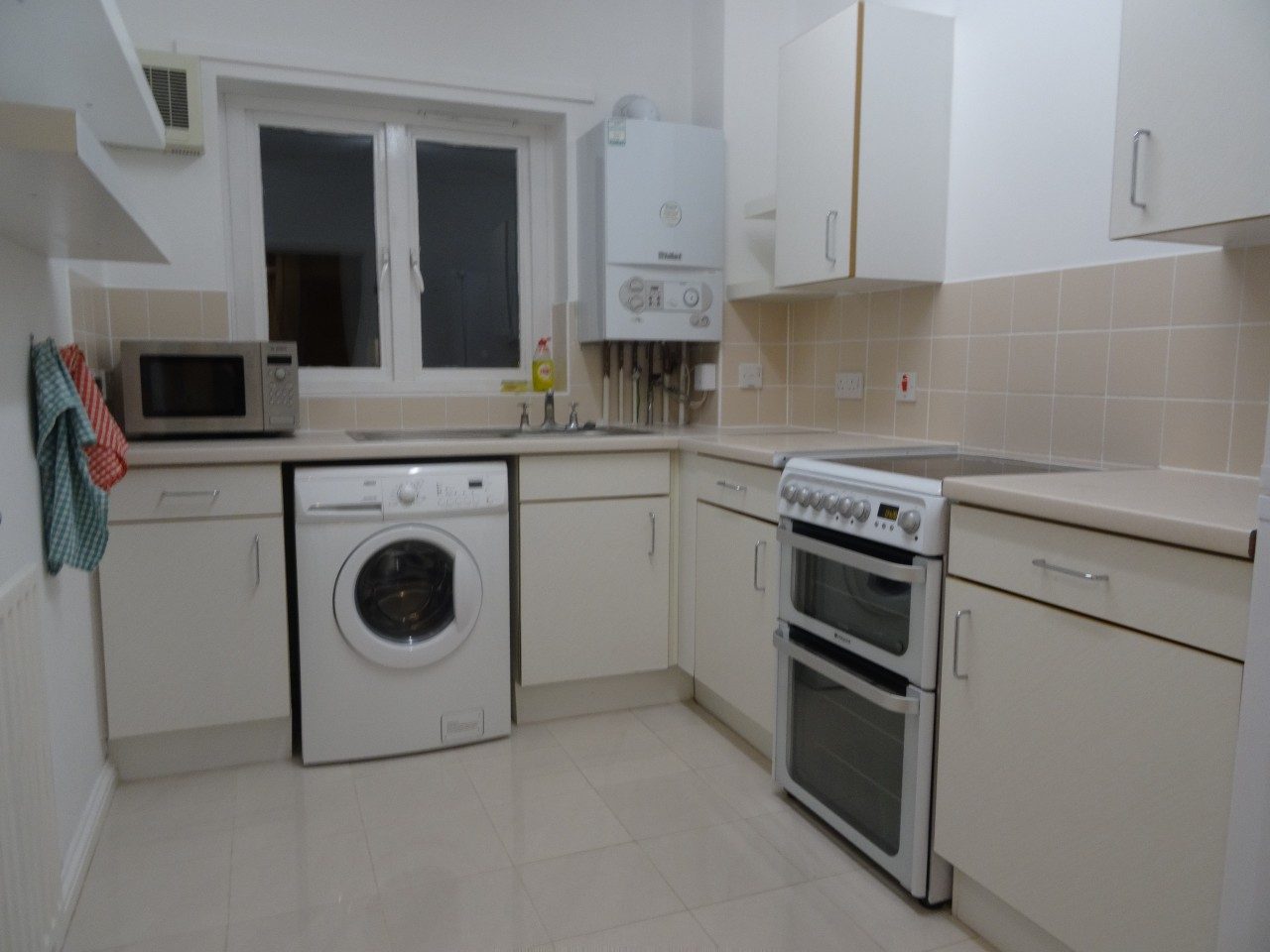 Bright and Spacious 2 Bed Flat to Rent in Hackney Wick The Online