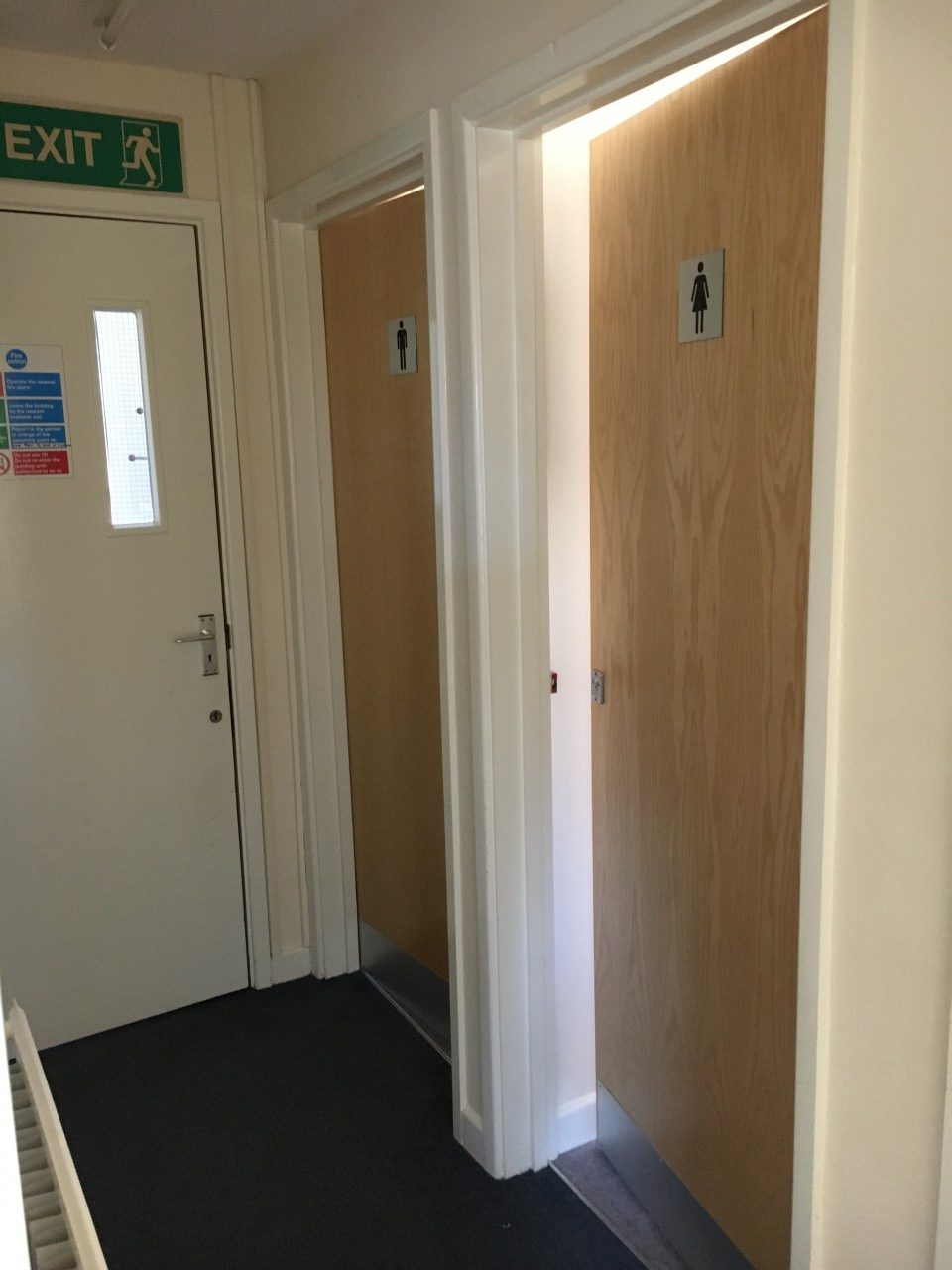 Modern Self Contained Office Suite to Rent in Waterbeach The Online