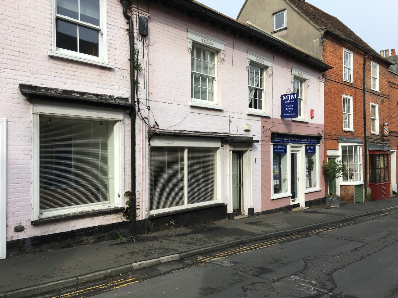 Great Commercial Unit To Let in Manningtree The Online Letting Agents Ltd