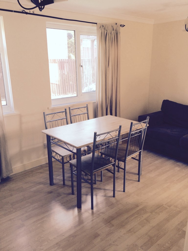 Ground Floor Studio Apartment To Let in Northallerton The Online