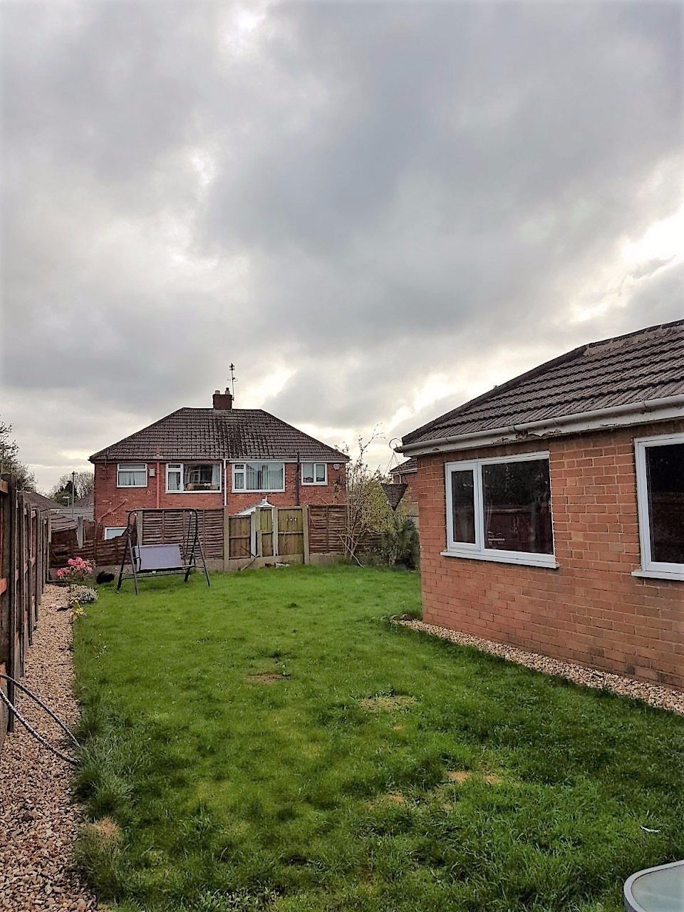 3 bedroom, tastefully decorated cosy family home to let in Kirkby