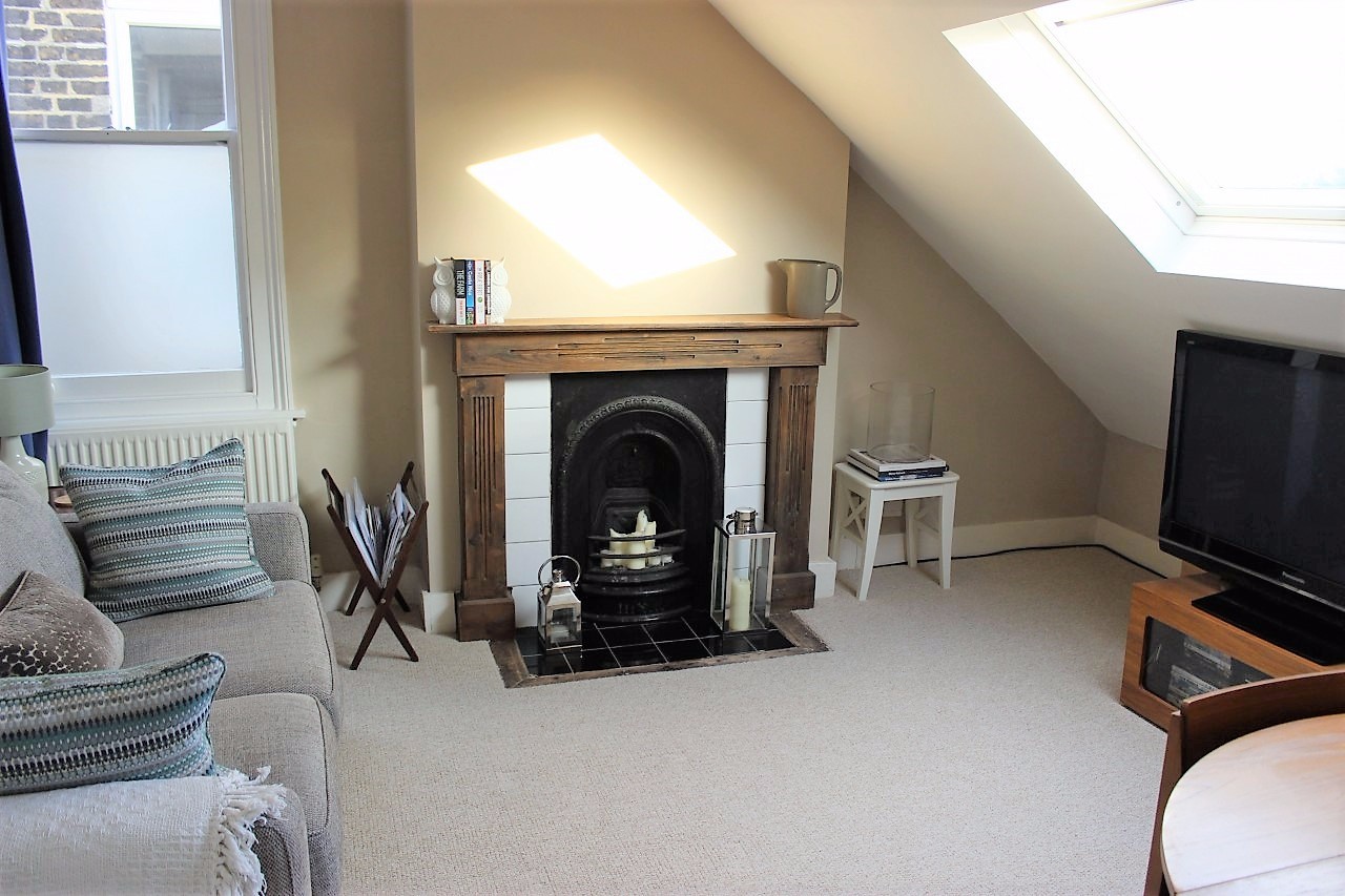 Spacious Flat To Let in Streatham Common The Online Letting Agents Ltd