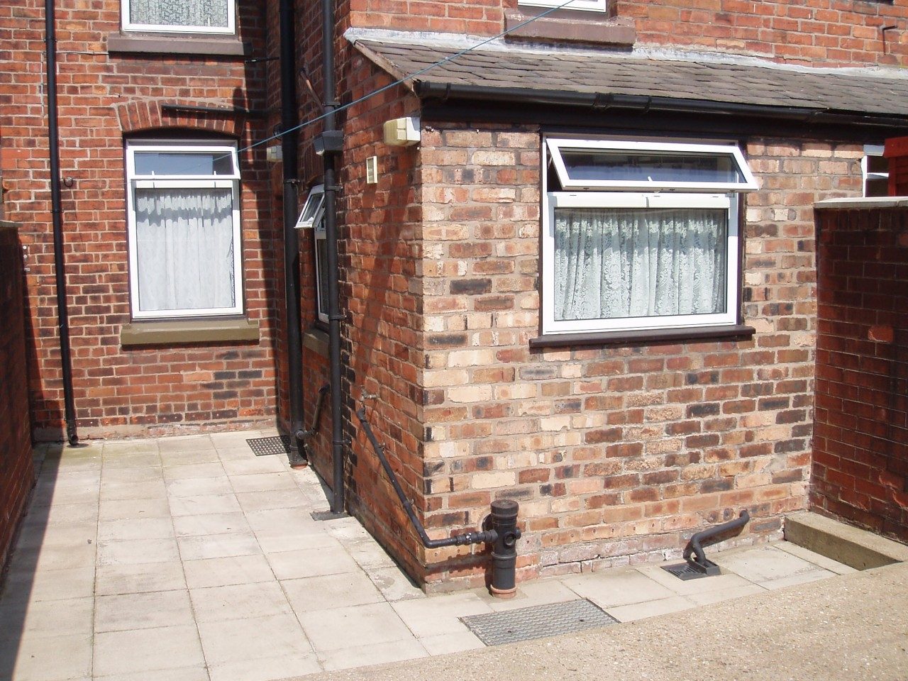 Refurbished Ground Floor Flat To Let in Frodsham council tax and