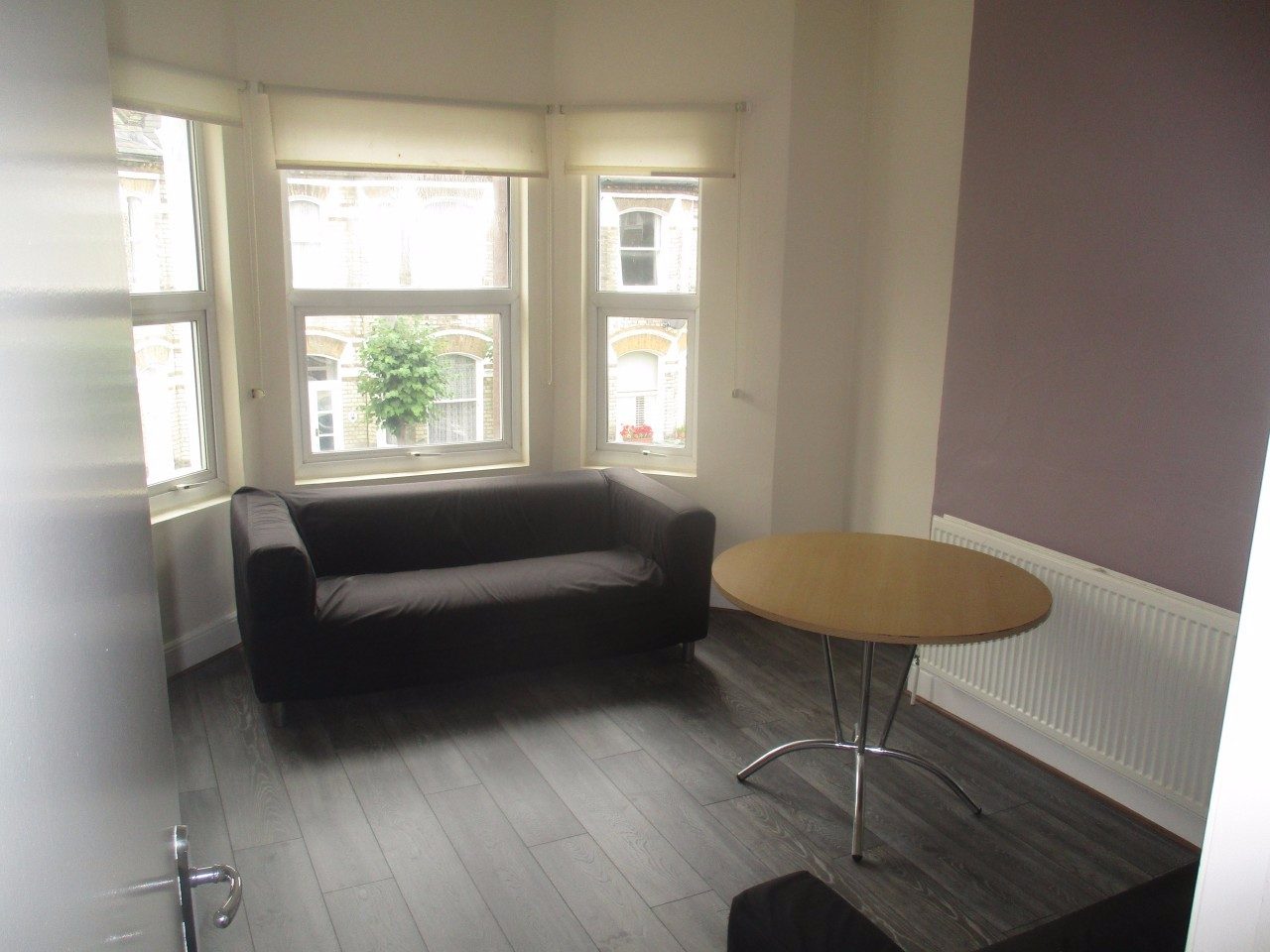 3 Double Bedroom Flat to Rent in Brixton / Clapham North The Online