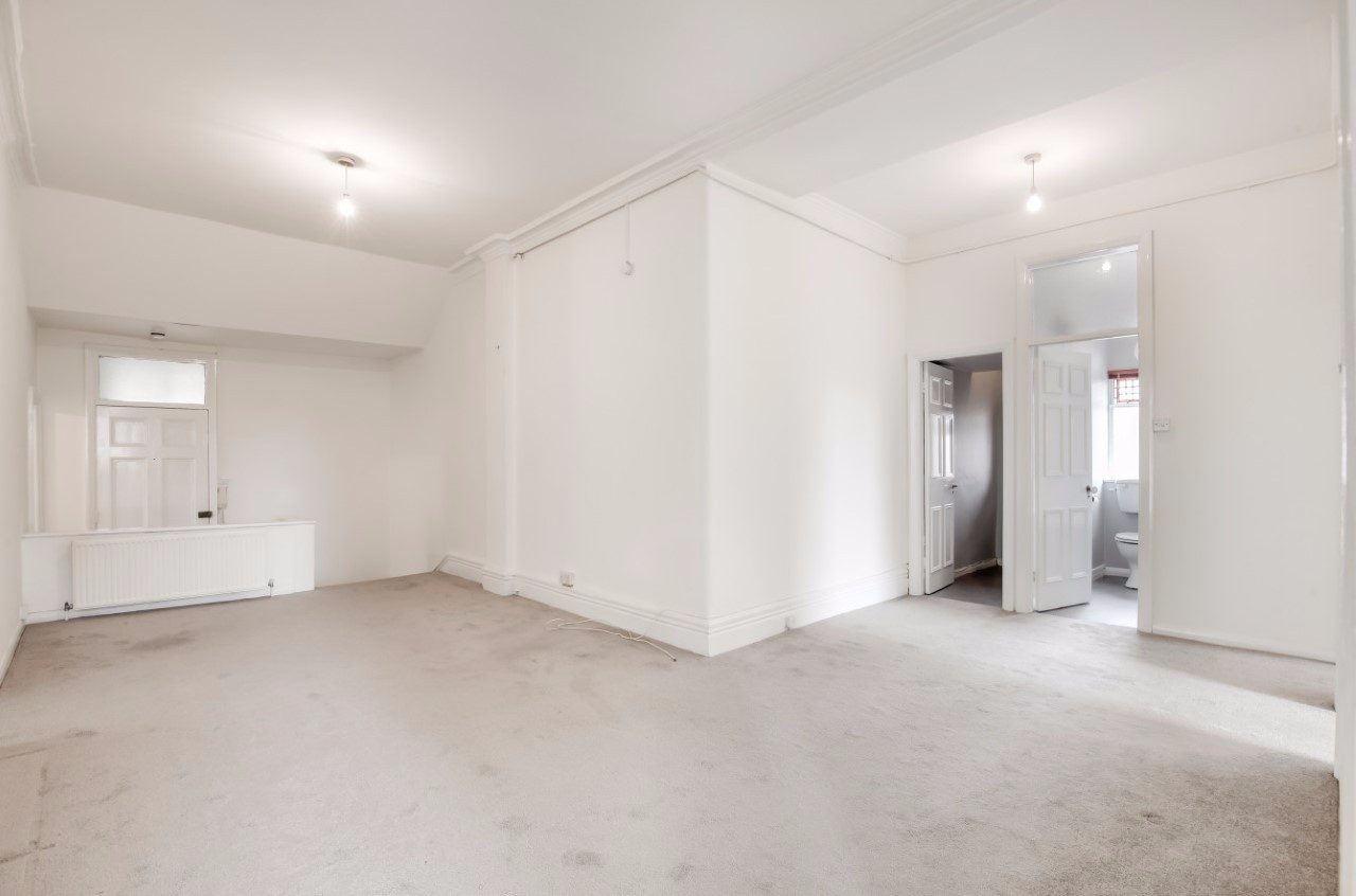 4 Bed Flat in Crystal Palace The Online Letting Agents Ltd