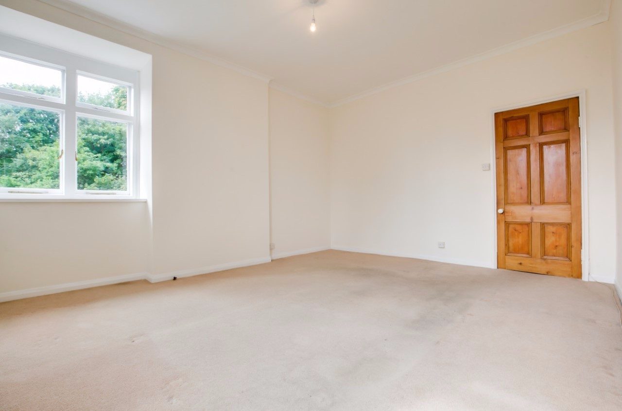 4 Bed Flat in Crystal Palace The Online Letting Agents Ltd