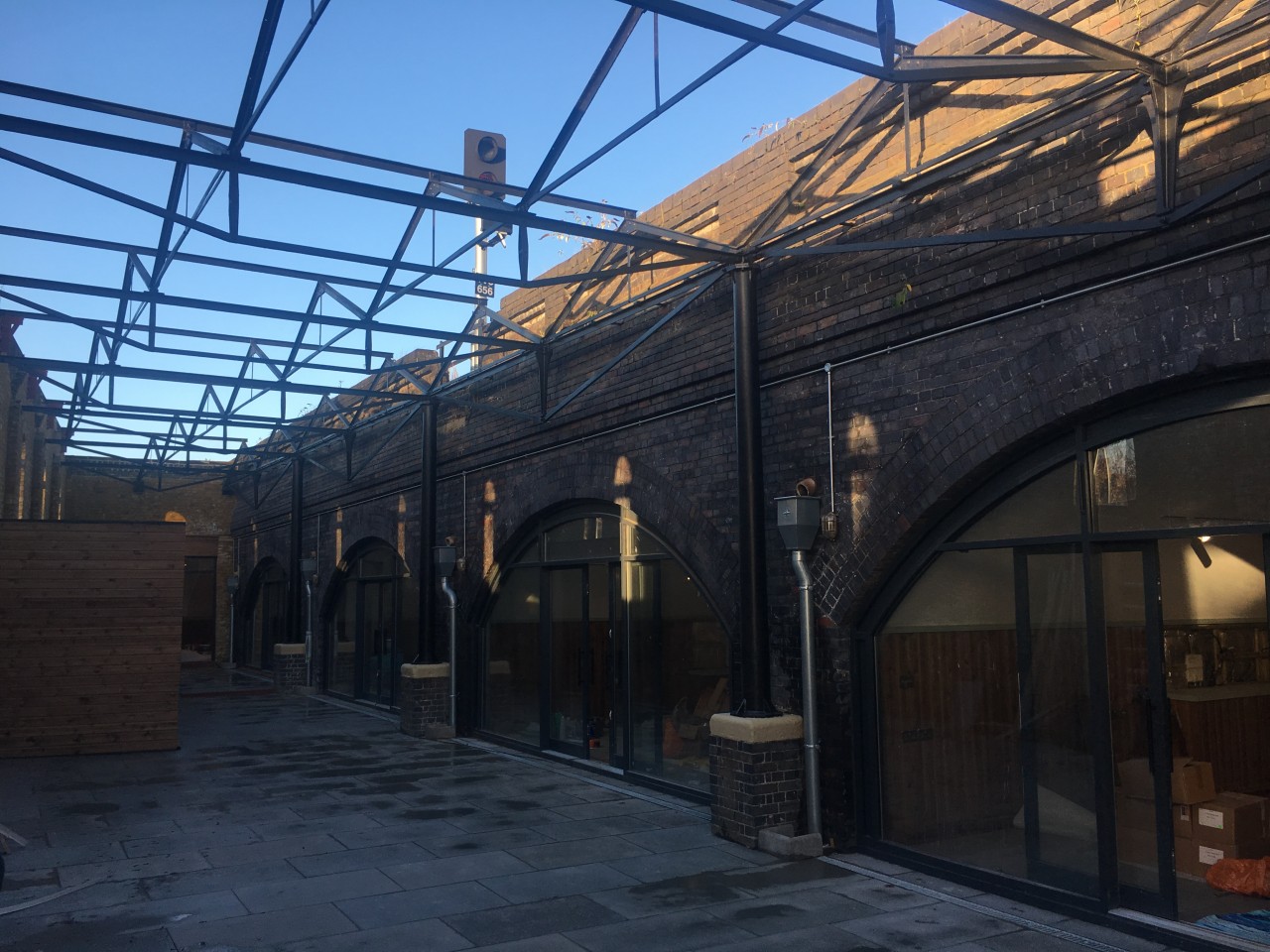 Stunning Hi Spec Refurbished Railway Arch (Whole Unit) Available To