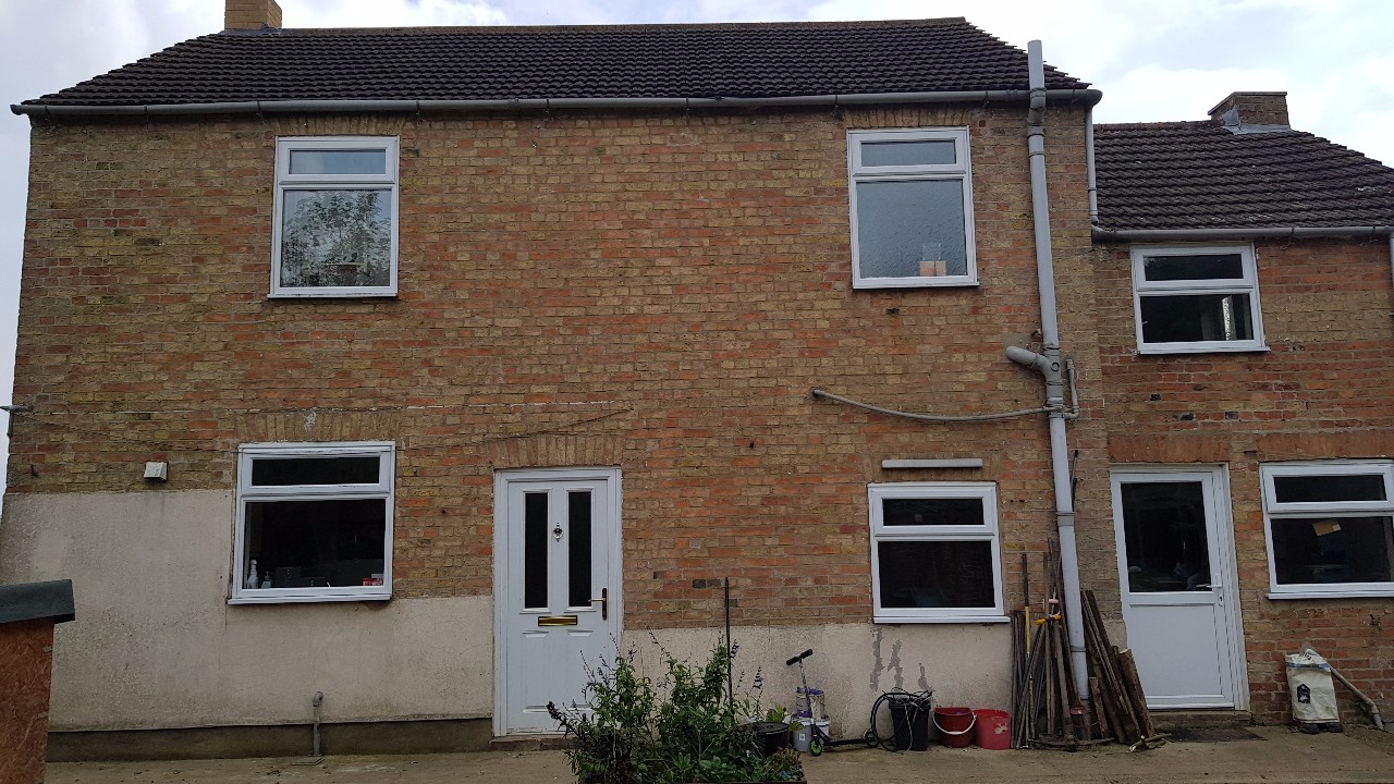 Four Bedrooms Farm House to Rent in Countryside Location in