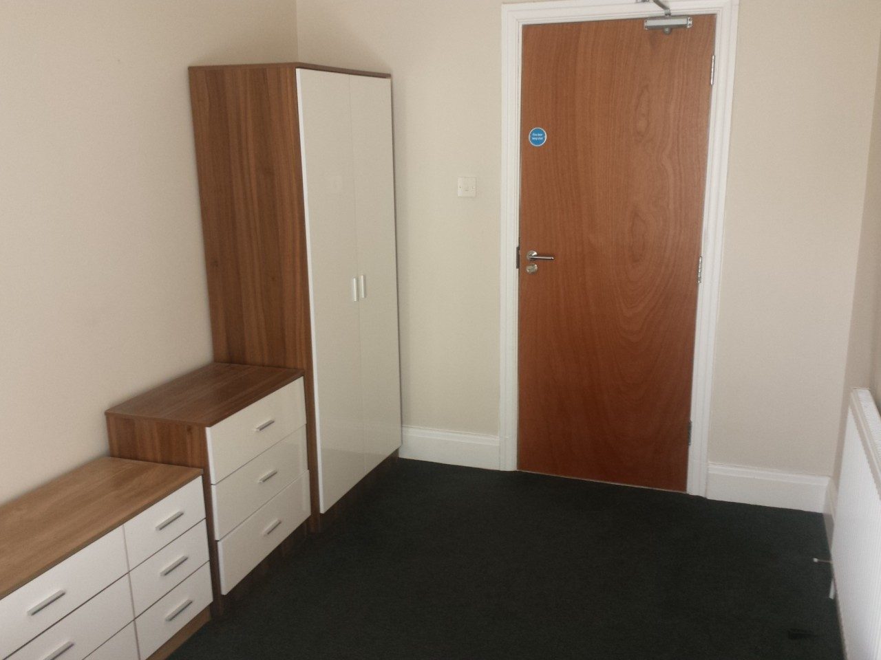 Fully Furnished Double Room To Let in Salford. Bills included! The