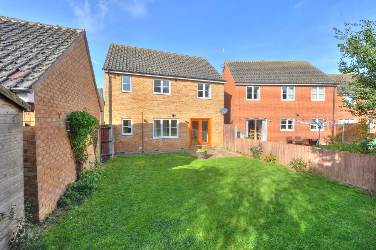 Three Bedroom Detached House to Rent in Ely The Online Letting Agents Ltd