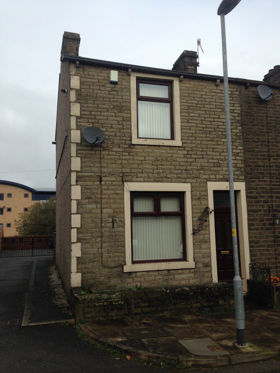 Two Bedroom End of Terrace House to Rent in Burnley The Online