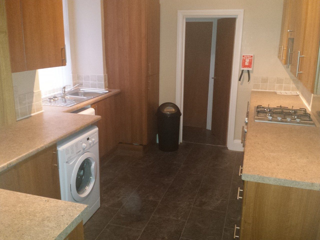 Fully Furnished Double Room To Let in Salford. Bills included! The