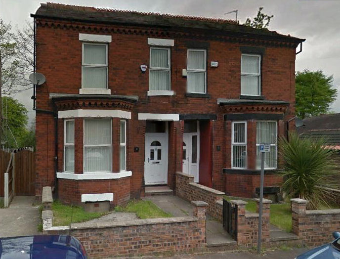 Fully Furnished Double Room To Let in Salford. Bills included! The