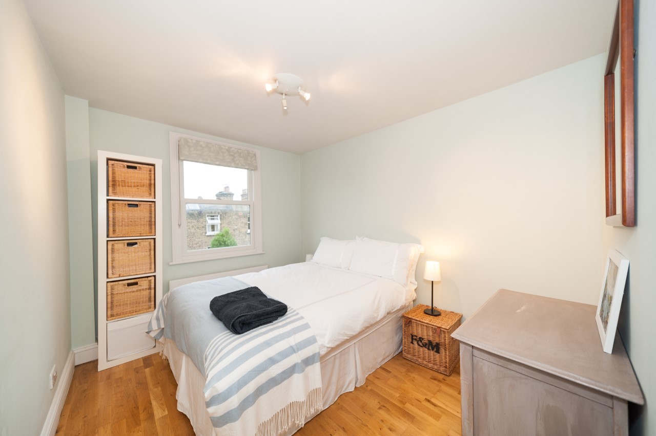 Stunning Central Brixton Apartment with Roof Terrace To Let The