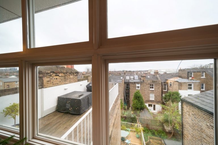 Stunning Central Brixton Apartment with Roof Terrace To Let The