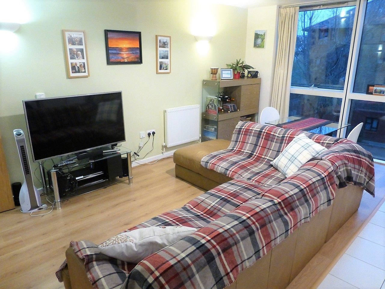 Modern One Bedroom Flat To Rent In London Sw18 The Online