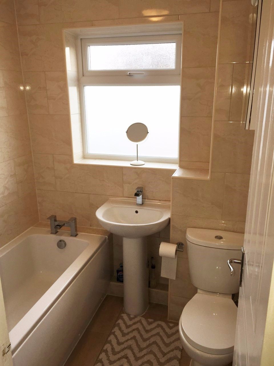 2 Bedroom SemiDetached House To Let in Aylestone, Leicester The