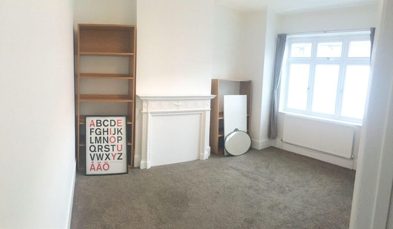 Lovely 3 Bedroom House To Let in Beckenham with Garden The Online