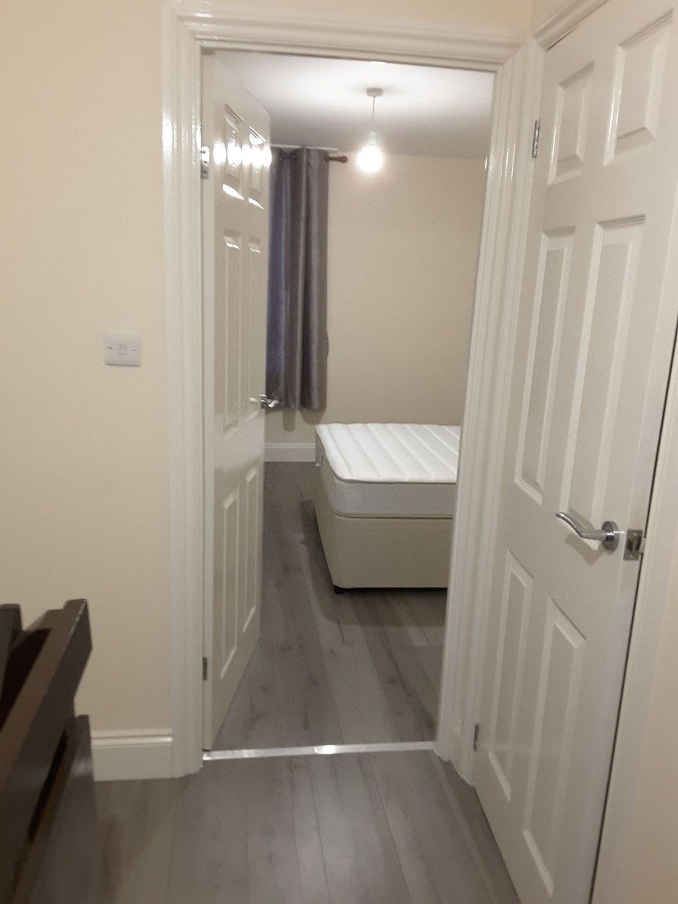Double Bedroom for Rent in Flat Share with Live in Landlord, Hayes