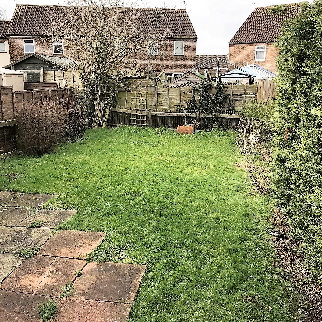 Newly Decorated 2 Bed End of Terrace with Driveway and Garden To Let in