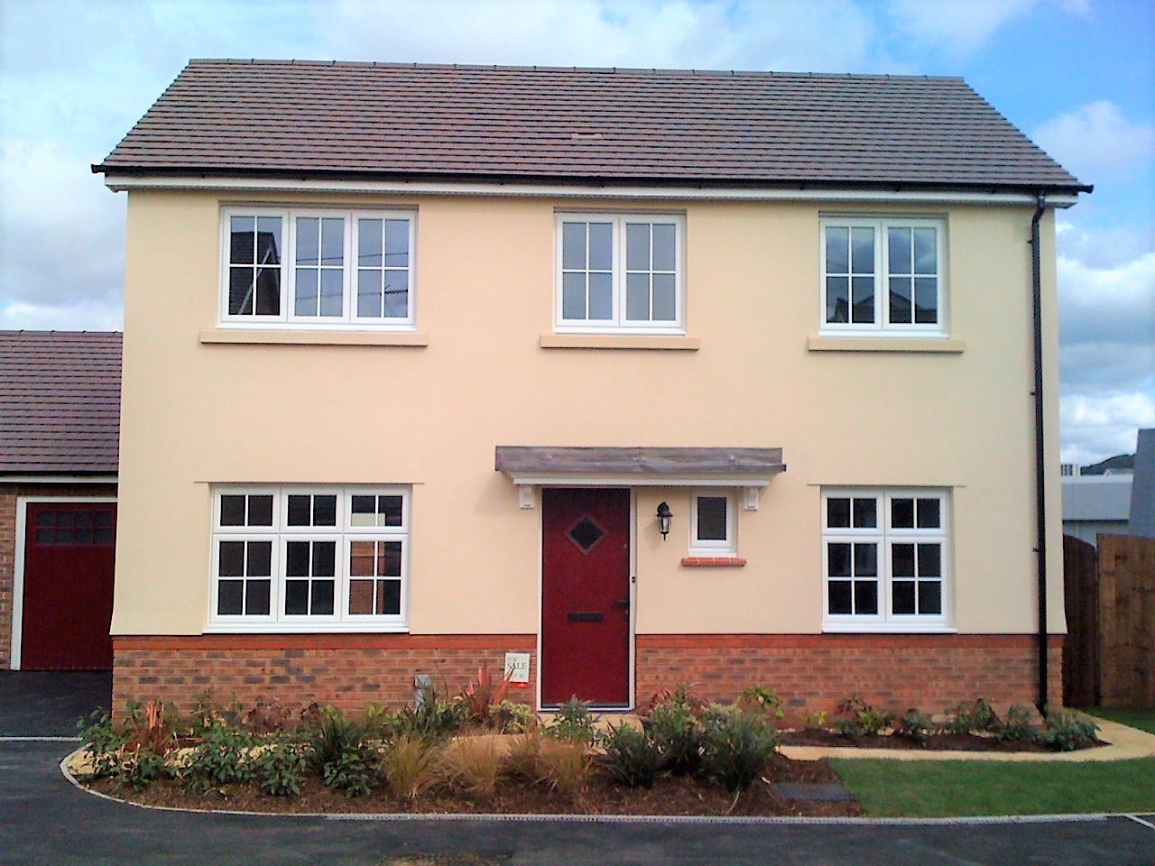 3 Bedroom Detached House to Let in Birchgrove, Swansea The Online