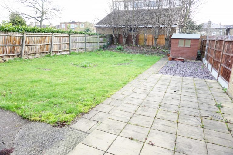 Double Rooms to Rent in Leyton, E10 The Online Letting Agents Ltd