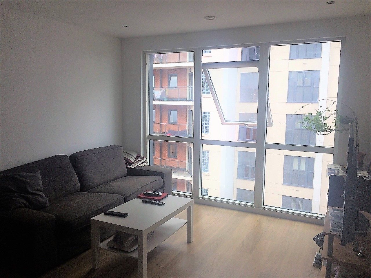 Two Bedroom Apartment to Rent in Slough The Online Letting Agents Ltd