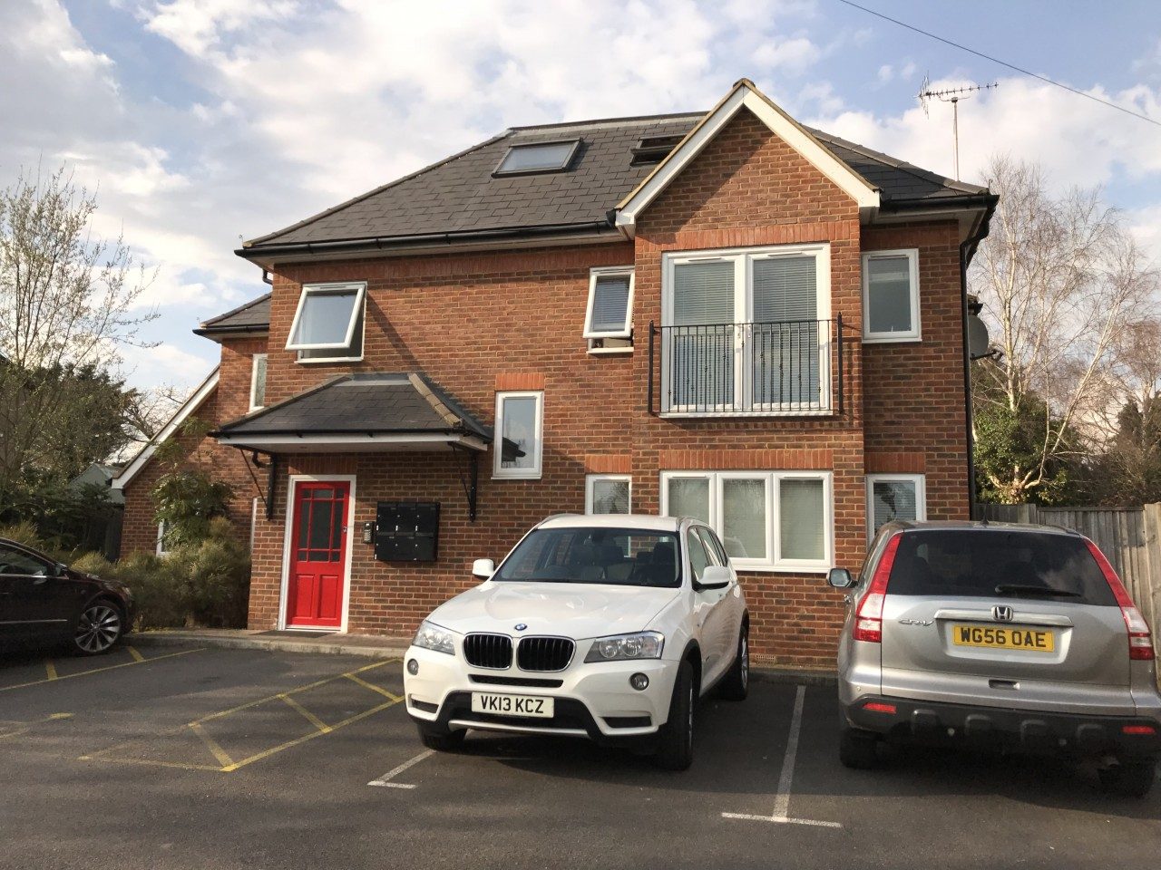 Excellent Two Bedroom and Two Bathroom Ground Floor Apartment to Rent in Burnham The Online