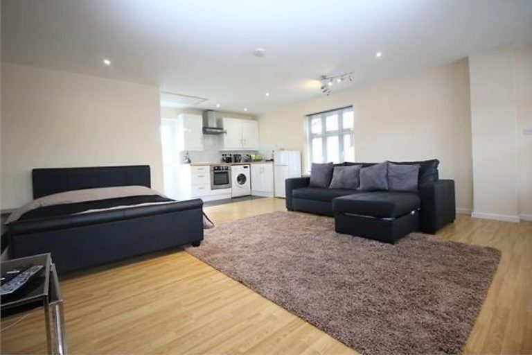 Self Contained Annexe in Bletchley The Online Letting Agents Ltd