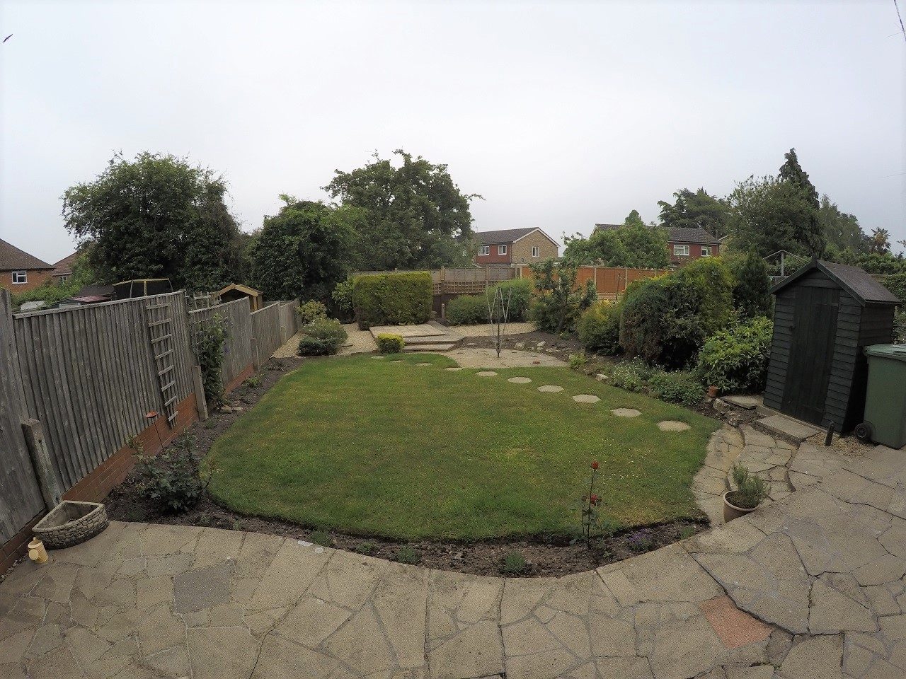 A delightful and bright 4 bedroom house to let in Didcot Central but