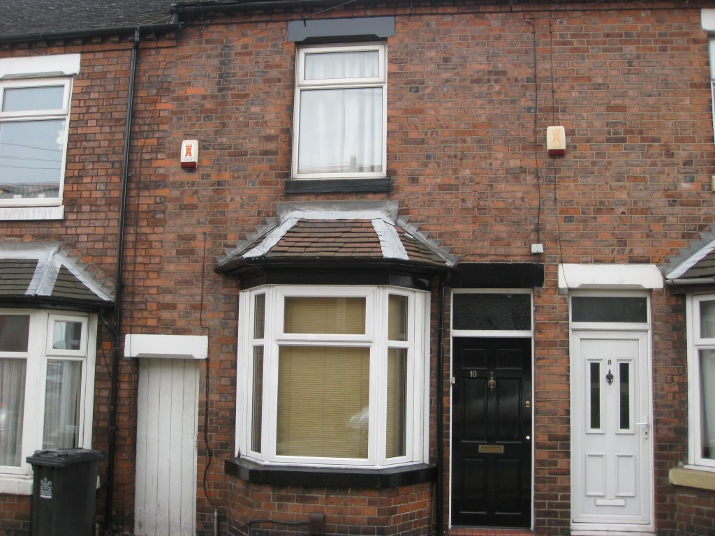 Modern 2 Bed House to Rent in Newcastle under Lyme The Online Letting